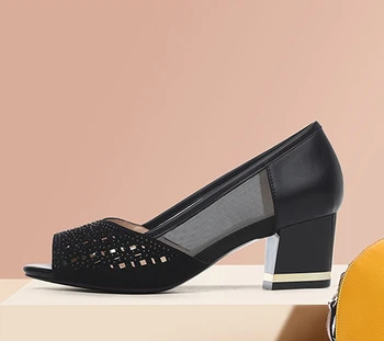 2020 Dizajn Hot rasprodaja Jesen Proljeće Ženske Cipele čamaca Na trgu petu s otvorenim vrhom Bez-uvezivanje Crnci Svakodnevne Uredske Cipele čamaca Cipele M0050