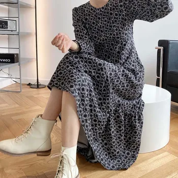 2021 Nova Moda Žene Cvjetni Duge Dužina Haljina O-izrez Ovratnik Vintage Stil Haljine za Žene S Dugim Rukavima