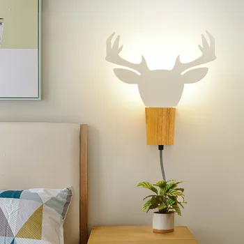Nordijsko identitet kreativni jelen lampa željeza umjetnost spavaća soba noćni led zidna svjetiljka dnevni boravak zidne lampe od punog drva je jednostavan LU8131614